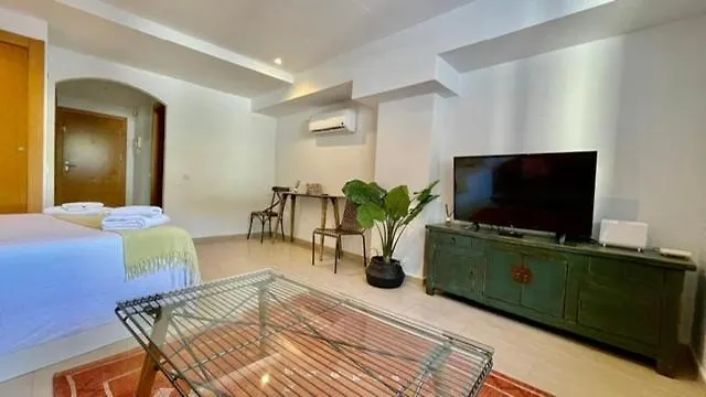 Panorama Apartamento Marbella 0*,